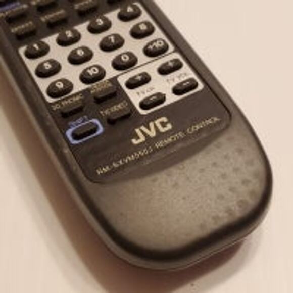 JVC DVD Player Remote Control RM-SXVM555J. In good working and cosmetic  shape - Picture 4 of 7